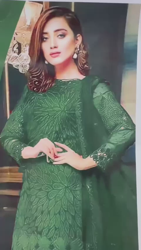 Emerald Green Dream Embroidered Luxurious Lawn Suit